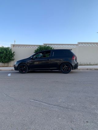 Volkswagen Golf 2005