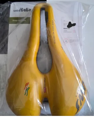 Sillín Selle Italia Amarillo MTB
