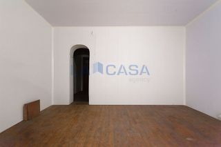 Local comercial en venta en La Sagrada Família en Barcelona