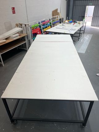 Mesas de trabajo gigantes