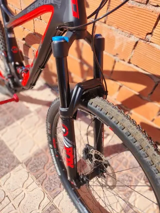 Gt Sensor Expert Carbono Doble Suspensión