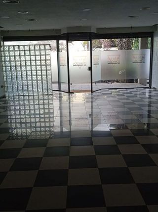 Nave industrial en venta en Montigalà -Sant Crist en Badalona