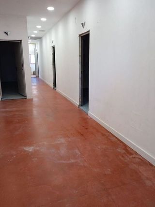 Nave industrial en venta en Montigalà -Sant Crist en Badalona