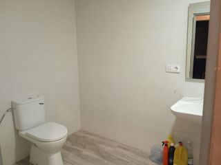 Nave industrial en venta en Montigalà -Sant Crist en Badalona