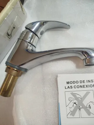 Grifo monomando un agua
