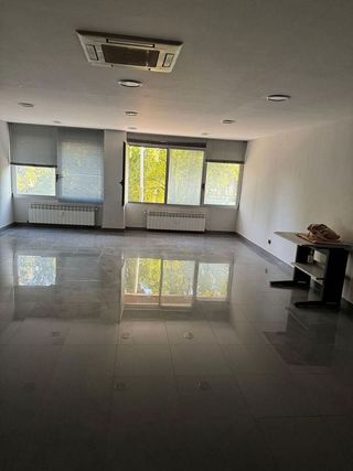 Oficina en venta en Plaza España - Villa Pilar - Reyes Católicos - Vadillos en Burgos