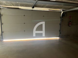 Garaje en venta en Can Mates - Volpelleres en Sant Cugat del Vallès