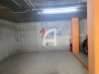 Garaje en venta en Can Mates - Volpelleres en Sant Cugat del Vallès