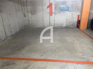 Garaje en venta en Can Mates - Volpelleres en Sant Cugat del Vallès