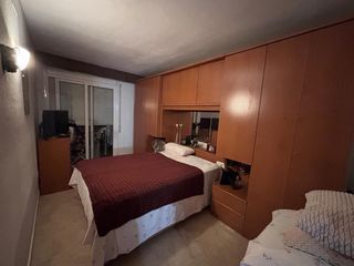 Mueble de habitación de madera