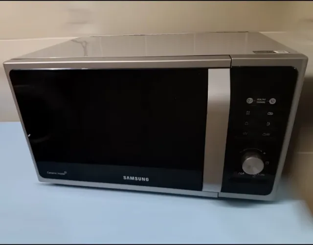 Microondas Samsung MG23F301TAS