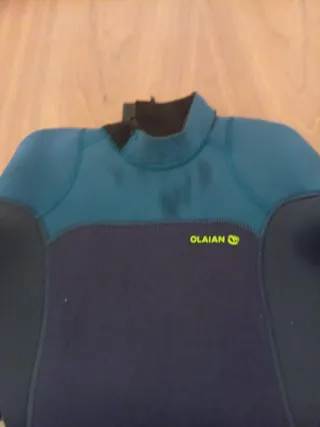 Neopreno Olaian 4/3 con mancha