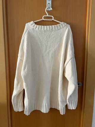 Jersey Bershka Oversize Beige