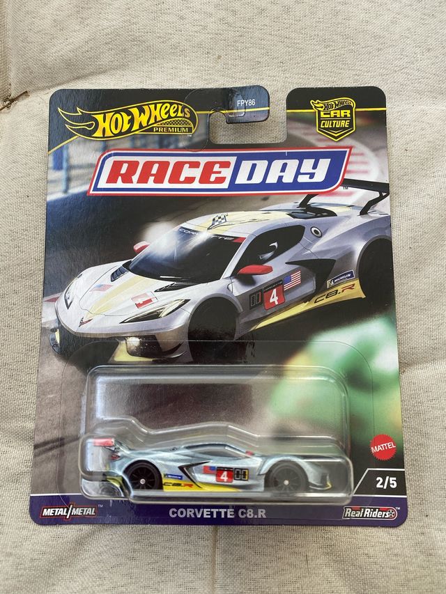 Hot Wheels Premium Corvette C8.R Race Day
