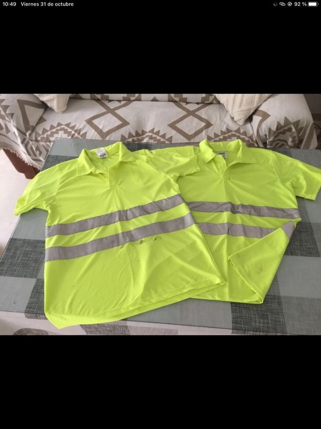 2 camisetas de alta visibilidad amarillos