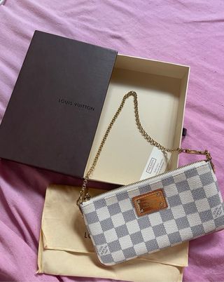 Pochette Louis Vuitton Milla Damier Azur
