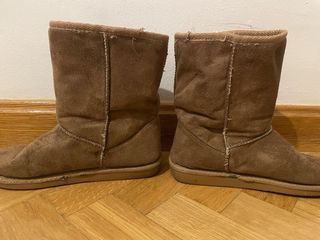 Botas tipo UGG marrones