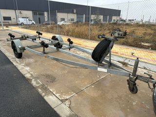 Remolque para embarcación 6,20m