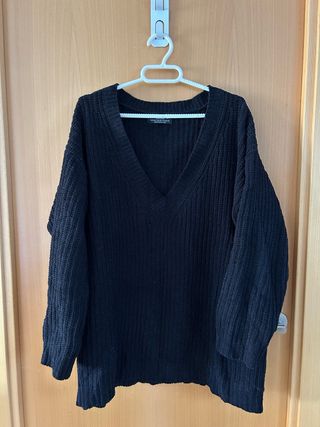 Jersey Bershka oversize negro