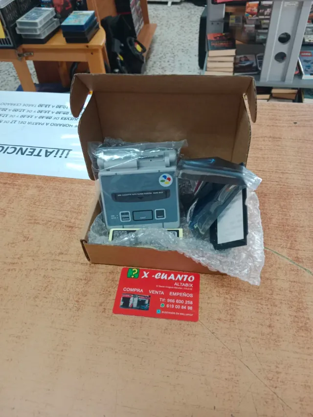 CUSTODIA PER GAME BOY ADVANCE SP SUPER FAMICOM MAI UTILIZZATA