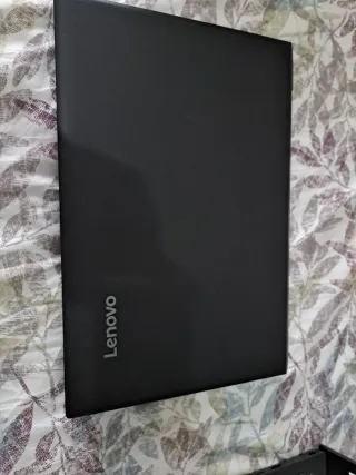 Lenovo I3 Portátil Negro