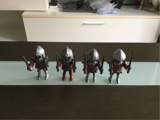 Playmobil Caballeros del Hierro 2,50 unidad