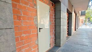 Local comercial en venta en Mas Rampinyó - Carrerada en Montcada i Reixac