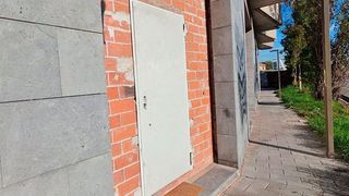 Local comercial en venta en Mas Rampinyó - Carrerada en Montcada i Reixac