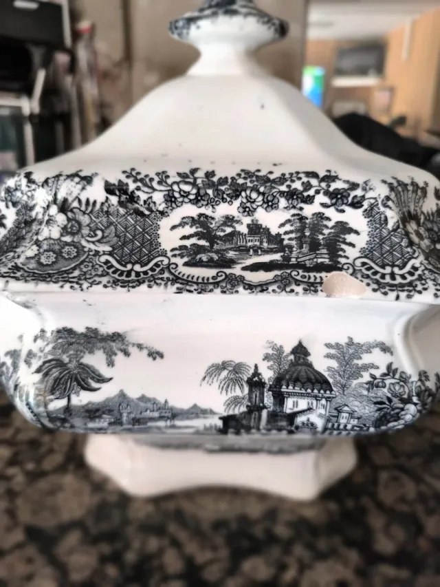 Sopera antigua Sevilla precio ha convenir