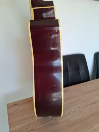 Guitarra acústica Baltimore