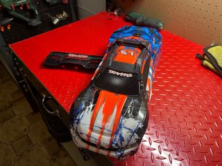 Scocca Traxxas E-Revo 1/8