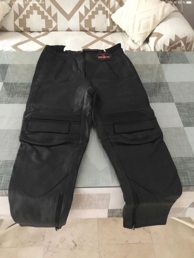 Pantalones de cuero para moto