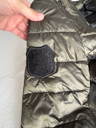 Cazadora corta verde militar IKKS