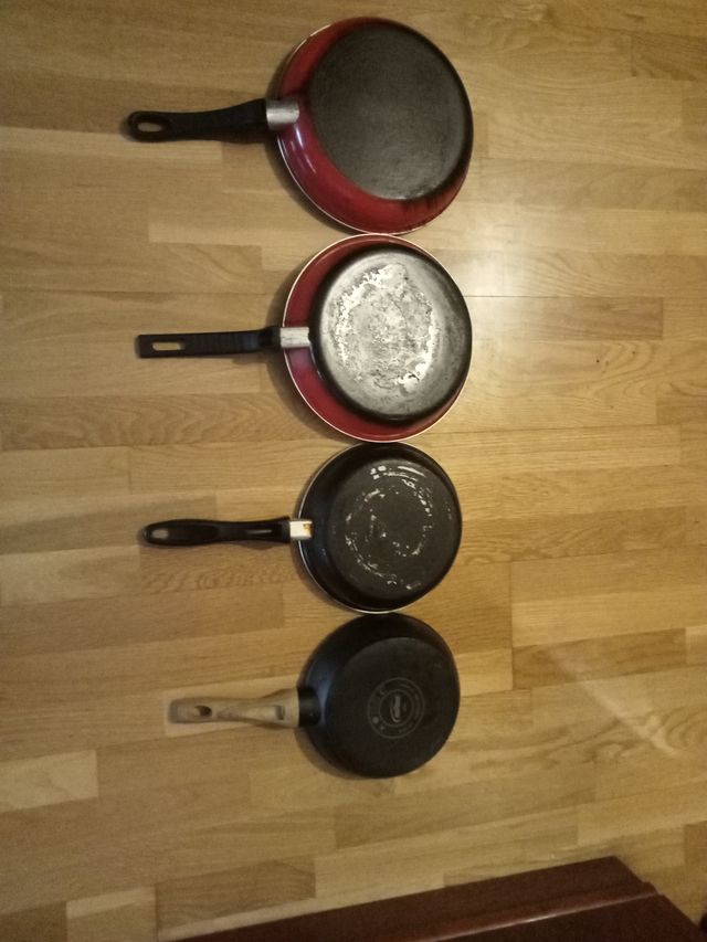 Lote 4 sartenes varios tamaños