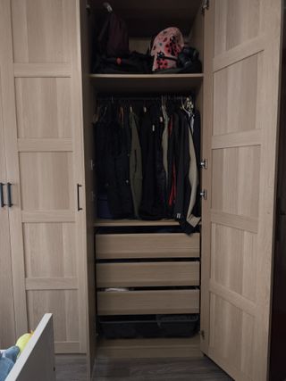 Armario Ikea madera beige/marrón