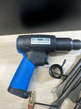 BGS 6240 | Juego de martillos cinceladores