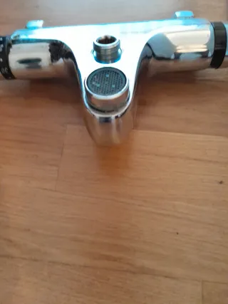 Grifo termostático bañera y ducha