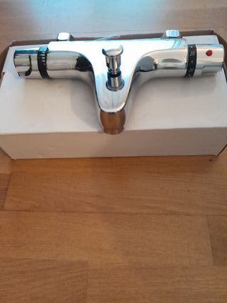Grifo termostático bañera y ducha