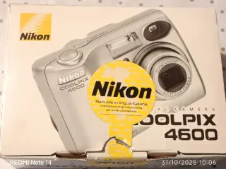 Nikon COOLPIX 4600 Fotocamera Digitale Argento