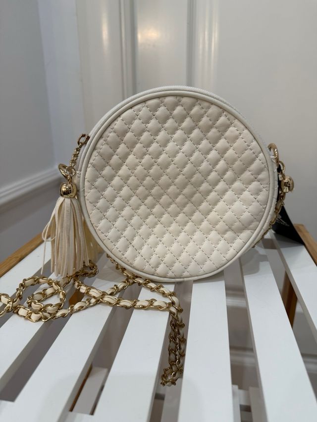 Bolso Fiesta Redondo Acolchado Tipo Chanel