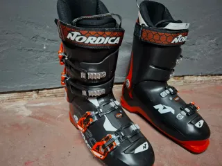 Botas esquí Nordica Speedmachine.Precio negociable