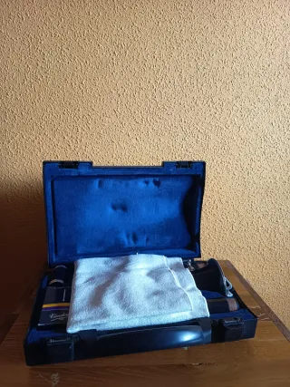 Clarinete Buffet E11 con funda