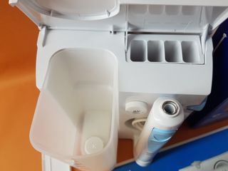 Oral-B Centro Salud Bucal Irrigador