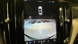 Volvo XC60 2.0 T6 RECHARGE R-DESINGN AUT. 2021