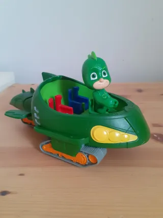 Coche y figura Pj Masks