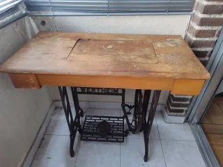 Máquina de coser Wertheim Rápida Retro