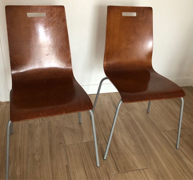 Sillas de salón madera y metal (2 unidades)