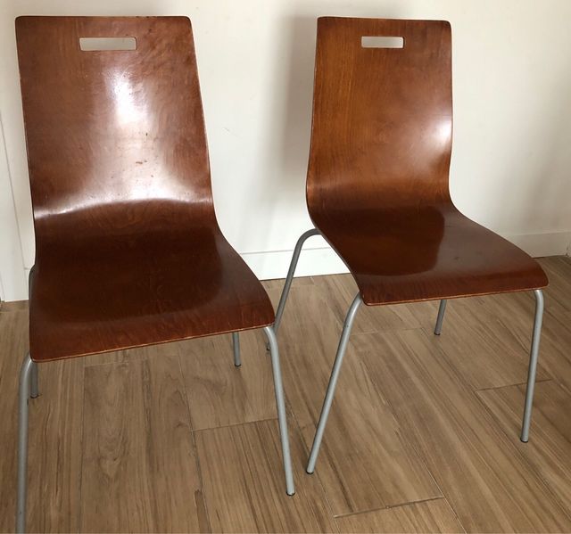 Sillas de salón madera y metal (2 unidades)