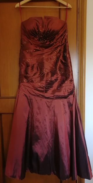 Abito da sera lungo elegante