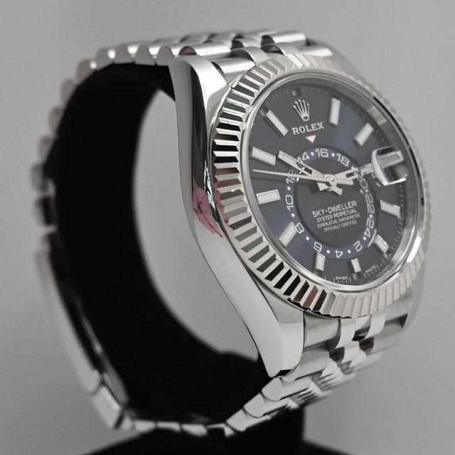 Rolex Sky-Dweller Esfera Azul Nuevo